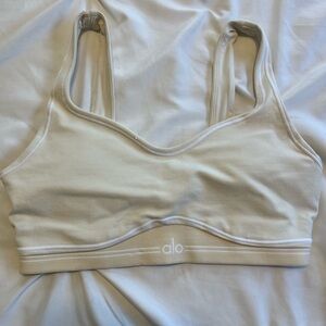 ALO Yoga Women's Cream Sports Bra